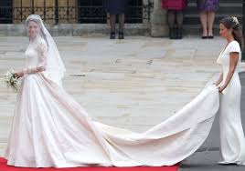 İngiltere prensesi kate middleton, halk tarafından. Ingiliz Prensesi Nin Gelinligine Ilgi Yogun Son Dakika Haberleri