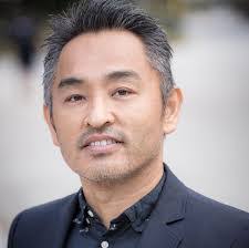 Ich Tran's Instagram, Twitter & Facebook