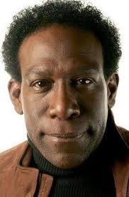 柯耐·霍利戴伊- 抖音百科