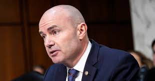 Sen. Mike Lee deletes social media posts about the Minnesota shootings  after facing criticism