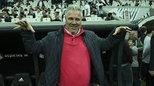 Kara kartal'ın golleri mensah, atiba ve aboubakar kaydetti. Sumudica Dan Kartal Pencesi Aciklamasi