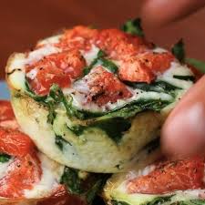 Check Out Our Website For Full Recipe Spinach Tomato Eggwhite Cups Breakfast Highprotein Lowcalor Egg White Breakfast Egg White Recipes Egg White Cups