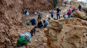 The state of israel (in hebrew medinat yisra'el, or in arabic dawlat isrā'īl) is a country in the southwest asian levant, on the southeastern edge of the mediterranean sea. Oil Spill Leads Israel To Close Beaches As It Faces One Of Its Most Severe Ecological Disasters Cnn