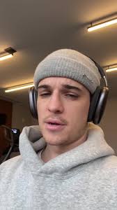 Sean O’Donnell (@spobabbby)’s videos with original sound