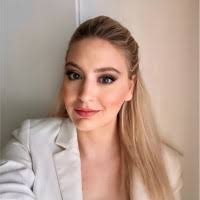 400+ perfiles de «Lazic»