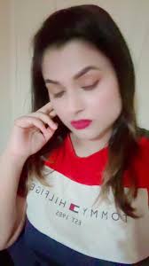 Indischer Song Bully Julia