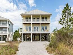 Alabama gulf coast hayvanat bahçesi'ne 21 kilometre mesafede yer alan plantation palms by meyer vacation rentals guests will receive a rental agreement which must be signed and returned to the property prior to arrival. Mellow Yellow By Meyer Vacation Rentals In Gulf Shores Al Reviews Prices Planet Of Hotels