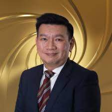 MODERATOR] Eric Chin