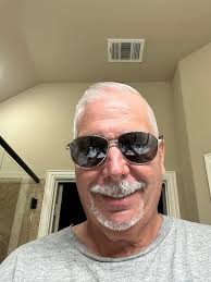 Introducing myself and sharing a photo after MSF course