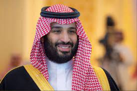 التحق الأمير محمد بن سلمان في مدارس الرياض ليتلقى تعليمه فيها، كما أنه تلقى العديد من الدورات والبرامج المتخصصة، إذ كان الأمير من ضمن العشرة الأوائل في الثانوية العامة على مستوى المملكة، وقد التحق بجامعة الملك سعود حيث درس القانون وتخرج بالترتيب الثاني. Ø£Ø®Ø¨Ø§Ø± Ù…Ø­Ù…Ø¯ Ø¨Ù† Ø³Ù„Ù…Ø§Ù† Hrhmbnsalman ØªÙˆÙŠØªØ±