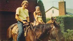 First things first, elizabeth kendall's real name is actually elizabeth kloepfer. Nach 40 Jahren Ted Bundys Ehemalige Freundin Bricht Ihr Schweigen Mannersache