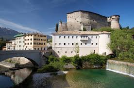 Jahrhundert, auch „castel veneto oder in deutschen texten schloss rofreit genannt. Casa Raphael Trient Und Rovereto