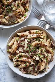 Add a little splash of olive oil and the pasta. Chicken Bacon Mushroom Pasta Video Foodtasia