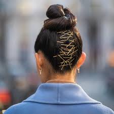 Ecco 4 acconciature veloci per apparire sempre perfette 2.893 di make up tutorial acconciature sposa 2021: Acconciature Semplici Per Capelli Di Media Lunghezza Bellissime Archzine It