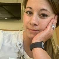 Jennifer Viau's Instagram, Twitter & Facebook