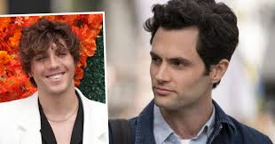 You» : qui est Adam (Lukas Gage), ce manipulateur qui va donner du fil à  retordre à Joe Goldberg (Penn Badgley) dans la saison 4?