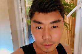 Detikhot kamis, 14 nov 2019 11:57 wib roy kiyoshi dihina muka nggak simetris hingga logo arsenal. Berita Beauty Blender Terbaru Hari Ini Grid Id