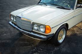 Mercedes Motoring 1983 240d Diesel Sedan Sedan Mercedes W123 Diesel