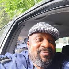 Sean Beamon's Instagram, Twitter & Facebook