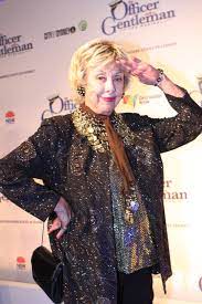 Veteran showbiz star lorrae desmond, best known for a country practice has died, aged 91. Datei Lorrae Desmond Jpg Wikipedia