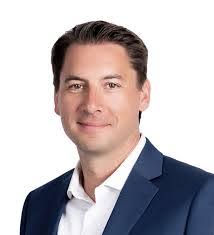 Evan Belser's Instagram, Twitter & Facebook