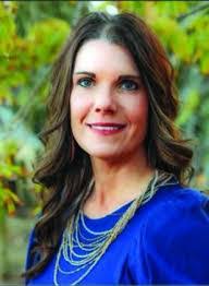 Kay Ellington's Instagram, Twitter & Facebook