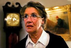 Kari Bolin's Instagram, Twitter & Facebook