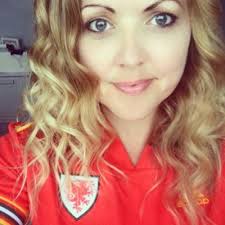 Gemma Davison (@GemmaWelshi)