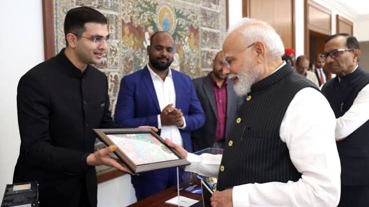 जब दुनिया स्पेस की सोचे, तो भारत की ओर देखे', 20 स्पेस स्टार्टअप्स कंपनियों के प्रमुखों से मिले पीएम मोदी - pm urges space startups to expand applications make india ...