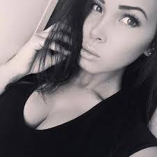 Christine Laird's Instagram, Twitter & Facebook