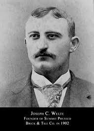 The family that bricks together sticks together