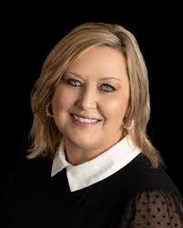 Sally Siler's Instagram, Twitter & Facebook