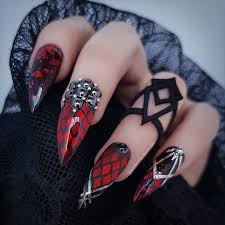 Black And Red Stiletto Nails 50 Cool Stiletto Nails Designs To Try In 2019 Tips Cool Stiletto Nails Black Stiletto Nails Acrylic Nails Stiletto Nail Art Stiletto Nails Nail Designs