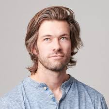 Aaron Rayburn's Instagram, Twitter & Facebook