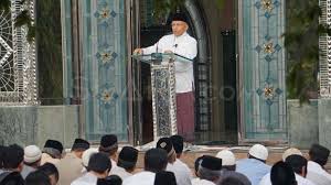 Ar rum merupakan surat ke tiga puluh (30) dari seratus empat belas (114) surat di dalam alquran, posisinya berada di antara. Jelaskan Corona Ke Cucu Amien Rais Kutip Surat Ar Rum Ayat 41
