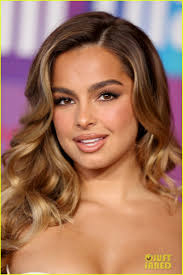 Addison Rae Stuns at 'He's All That' Premiere Alongside Tanner Buchanan!:  Photo 1321269