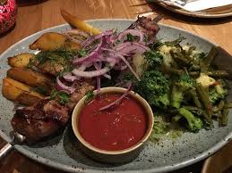 Gutes Restaurant Zum Ersten Kennenlernen Der Georgische Kuche Iveria Munchen Reisebewertungen Tripadvisor