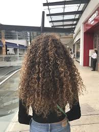 Balayage Curly Curls Naturalcurlyhair Highlights Curly Hair Curly Hair Styles Naturally Curly Hair Styles