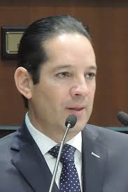 En el caso de querétaro se renovarán 228 cargos públicos y en la razón te compartimos el minuto a minuto de las elecciones para que no te pierdas ningún detalle. Francisco Dominguez Servien Wikipedia La Enciclopedia Libre