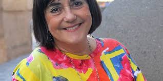 MARTHA CANFIELD, UNA POESÍA CON ECOS DEL MUNDO