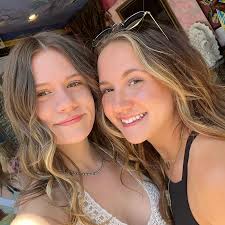 Maddie Bonner and Chase Bennett's Wedding Website