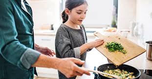 It can be heard to go around calculating the individual fiber content of each food, so we've rounded up the top high fiber foods you can feed your baby or toddler. 9 Brain Foods For Kids