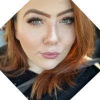 Danielle Fortner's Instagram, Twitter & Facebook