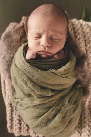 How to improve newborn photography with jaundice baby?