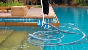 How to vacuum a pool manually. How To Manually Vacuum Pool Globo Surf