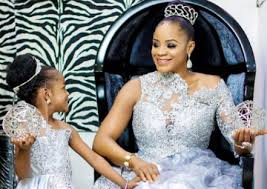 To Celebrate Her 4th Birthday Actress Uche Ogbodo Had A Photo Session With Her Daughter Mildred In Matching Outfits Actresses Beautiful Photo Matching Outfits