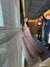 邓紫棋明星资料大全-邓紫棋动态_邓紫棋电视剧电影-爱奇艺泡泡