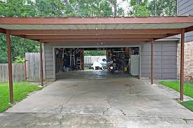 In this way one or two of the sides of the carport are covered by walls. Awesome Carport In Front Of House Pictures House Plans