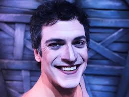 Mateus solano (brasilia, march 20, 1981) is a brazilian television, film and theatre actor. Mateus Solano Sera Homenageado No Fescete Diario Do Litoral