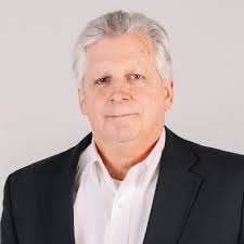 Meet A-aron Peters and Ellen Hammer ! Getting to know each other and…